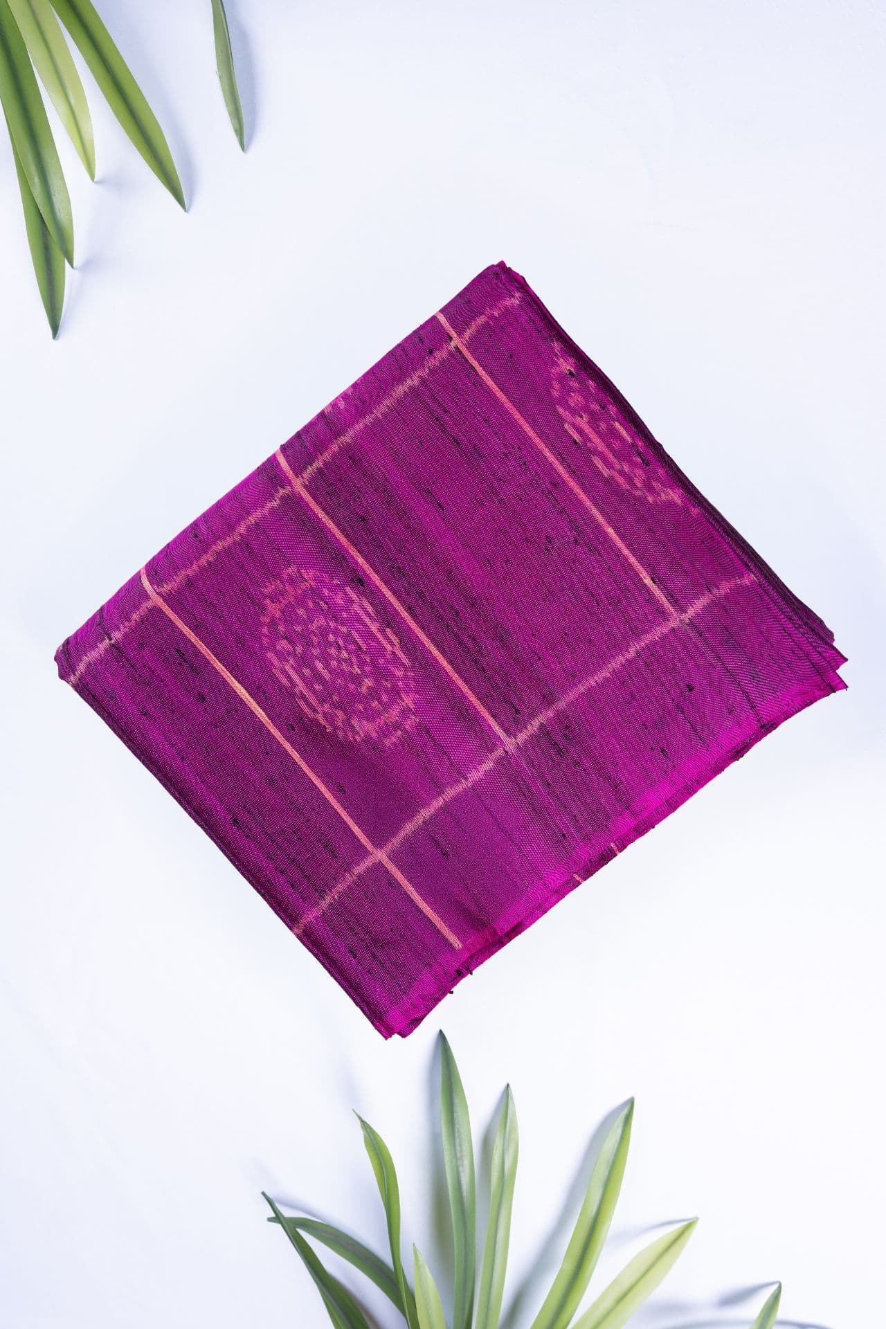 Orchid Amethyst Raw Silk Geometric Lattice Saree Buy authentic handloom raw silk saree